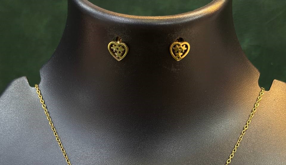 photo_6057399872173837605_y2