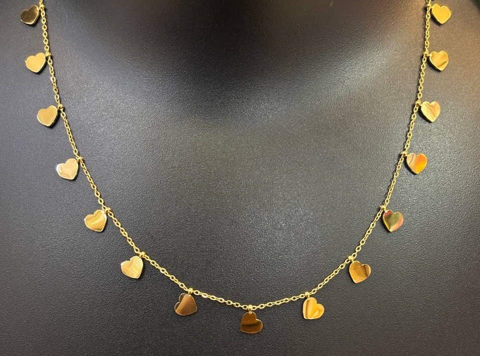 photo_6073270403397782349_y1