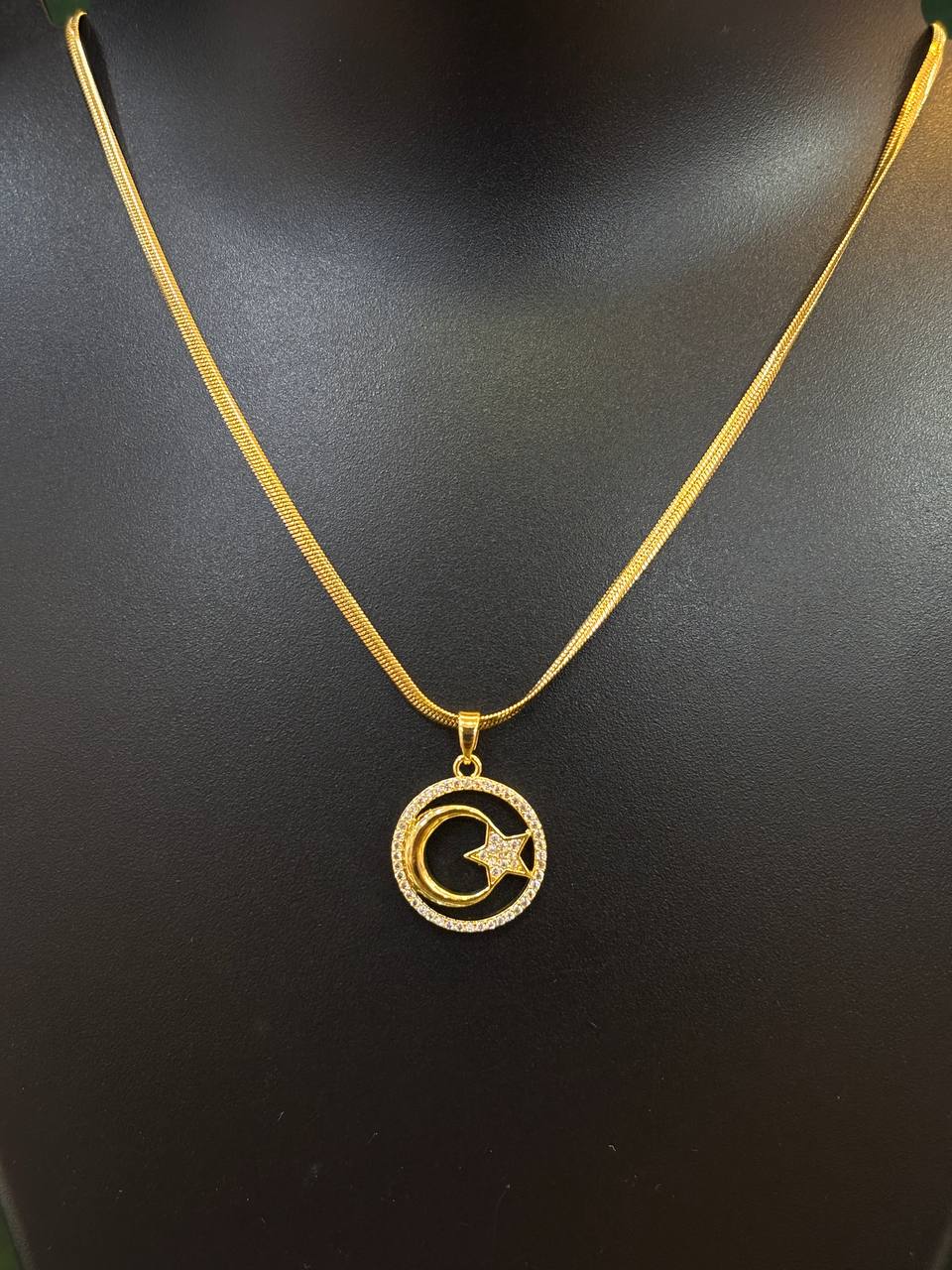 photo_6293929588089884673_y