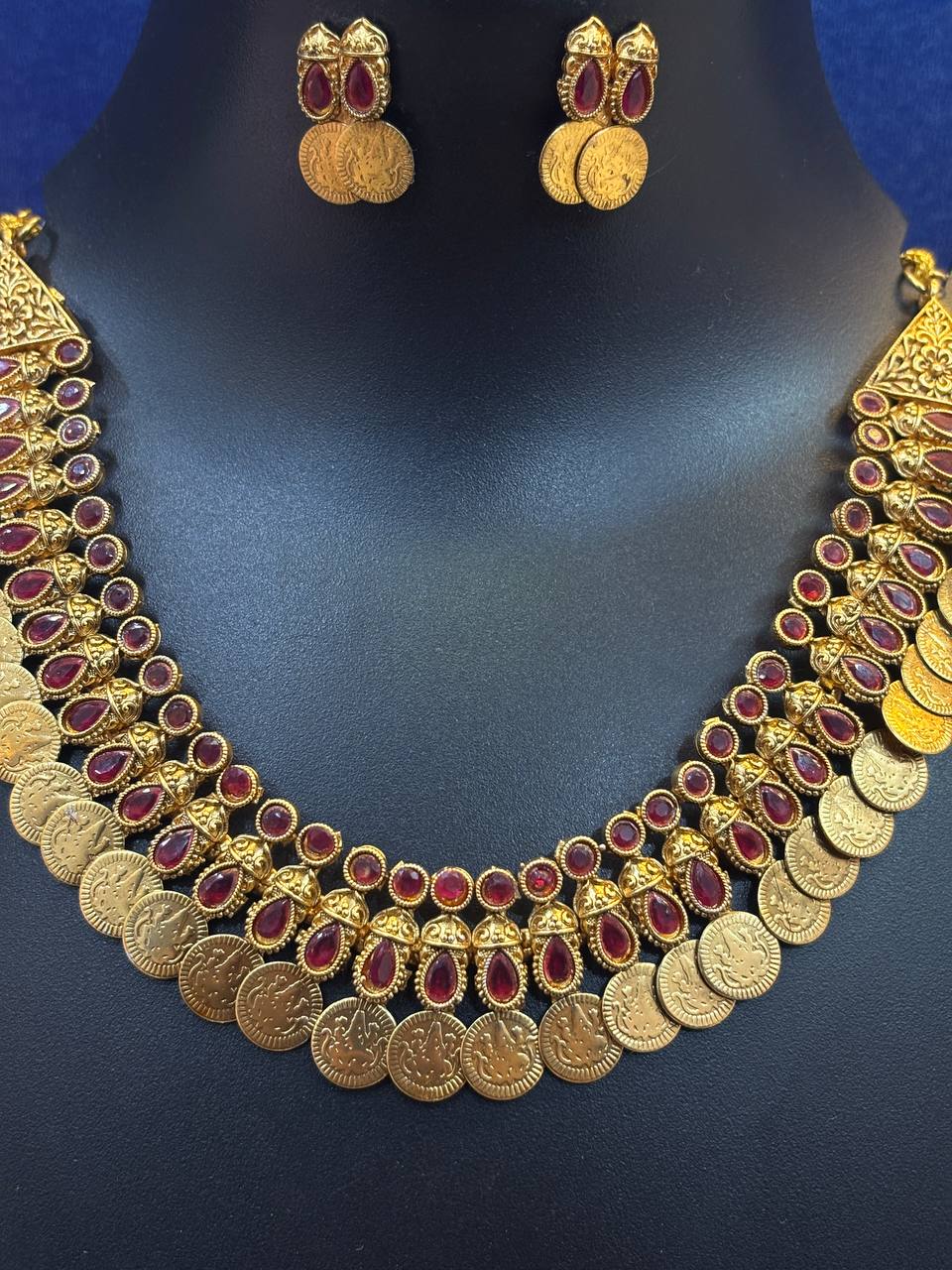 photo_6120911791257751052_y