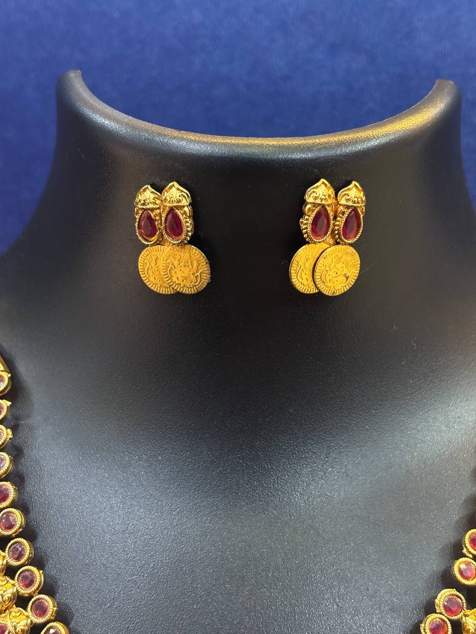 photo_6120911791257751053_y