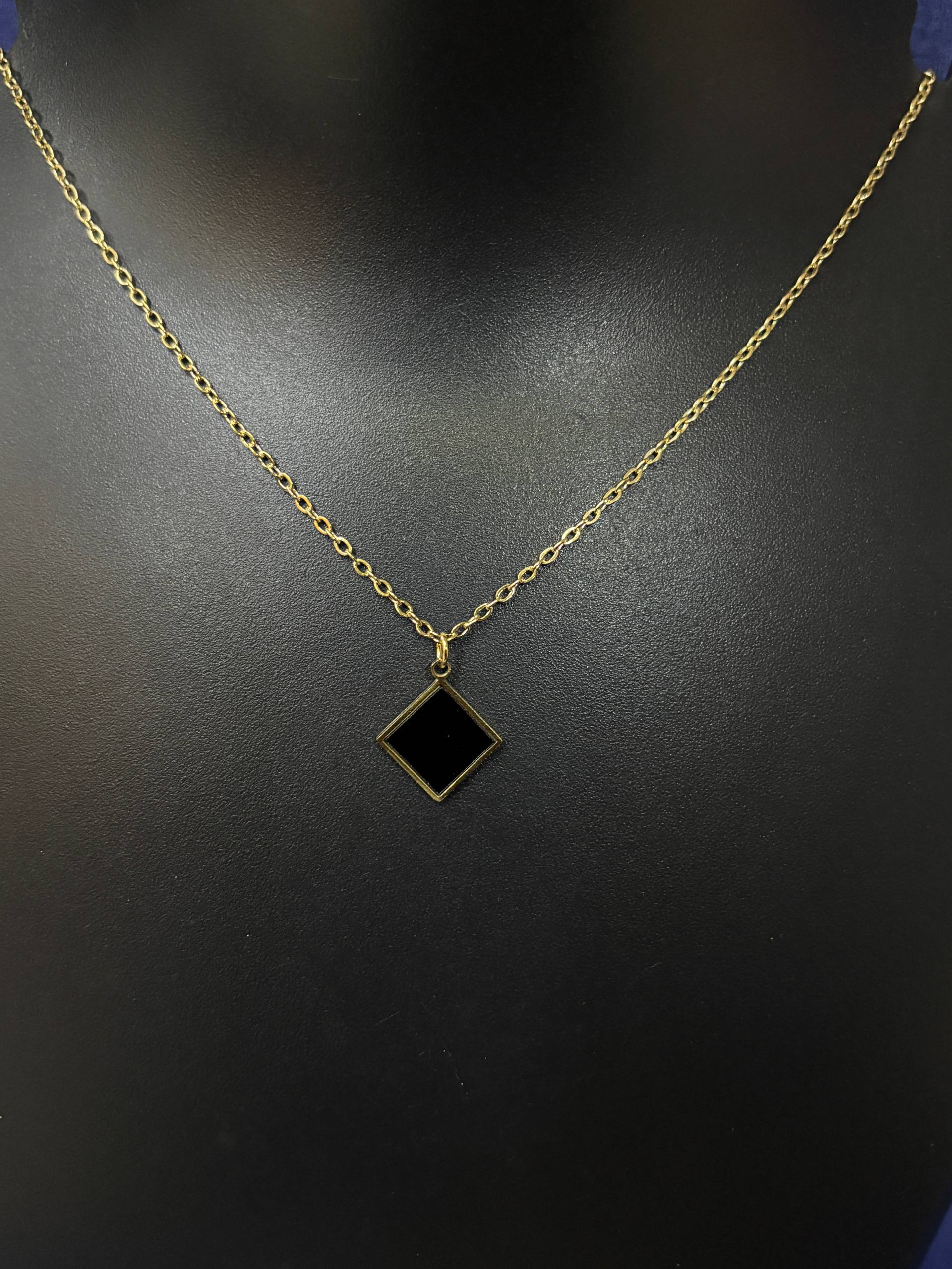 photo_6167743217005170030_w