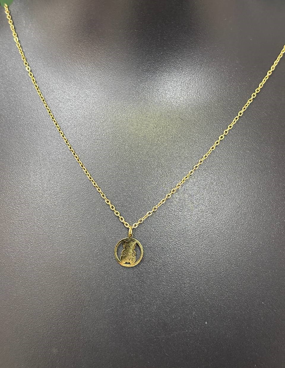 photo_6320940229392535300_y1